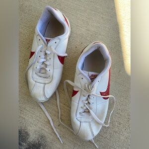 NIKE Stamina Red Swoosh Cheer Shoes Sneakers, Size 9